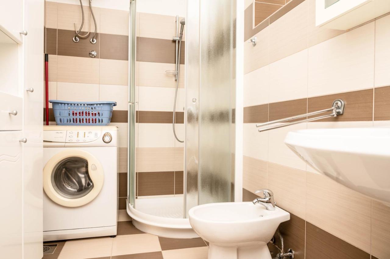 Apartment Marta Rasa ภายนอก รูปภาพ