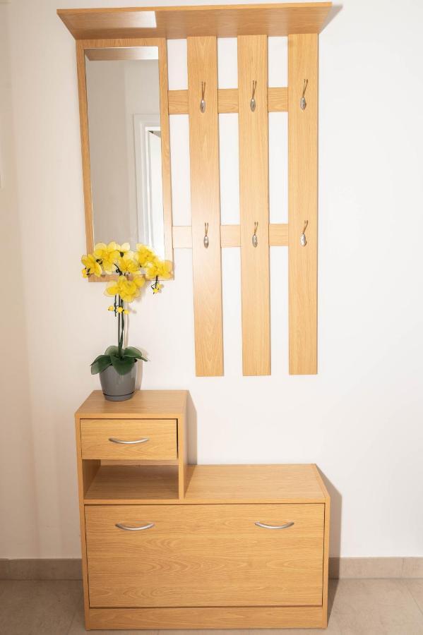 Apartment Marta Rasa ภายนอก รูปภาพ